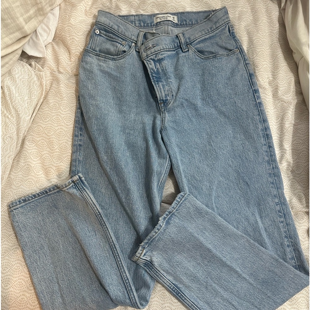 abercrombie and fitch 90s straight ultra high rise jeans